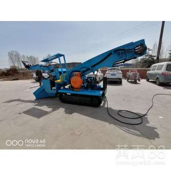 【晶石礦洞除渣機(jī)價(jià)格宏圖機(jī)械80輪式扒渣機(jī)耙裝機(jī)生產(chǎn)廠家】-